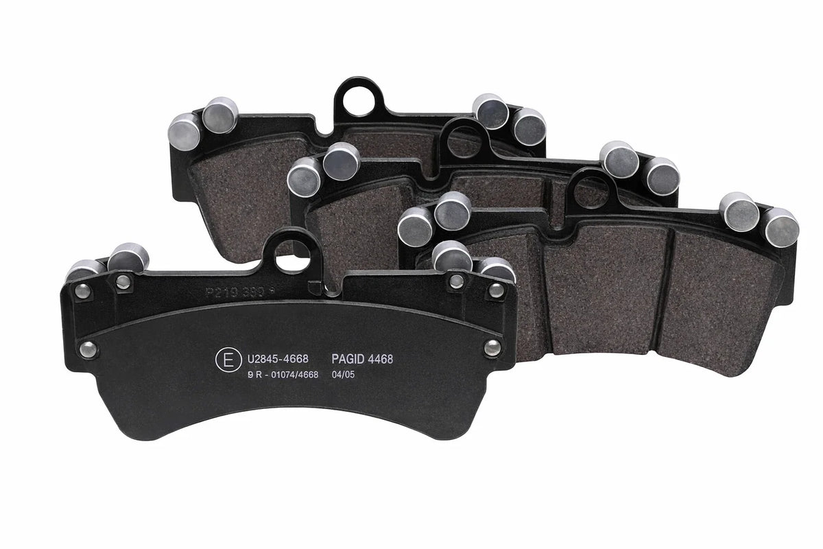 Set of 4 Front Disc Brake Pads for Audi Q7 (2007–2015) 7L0698151AG