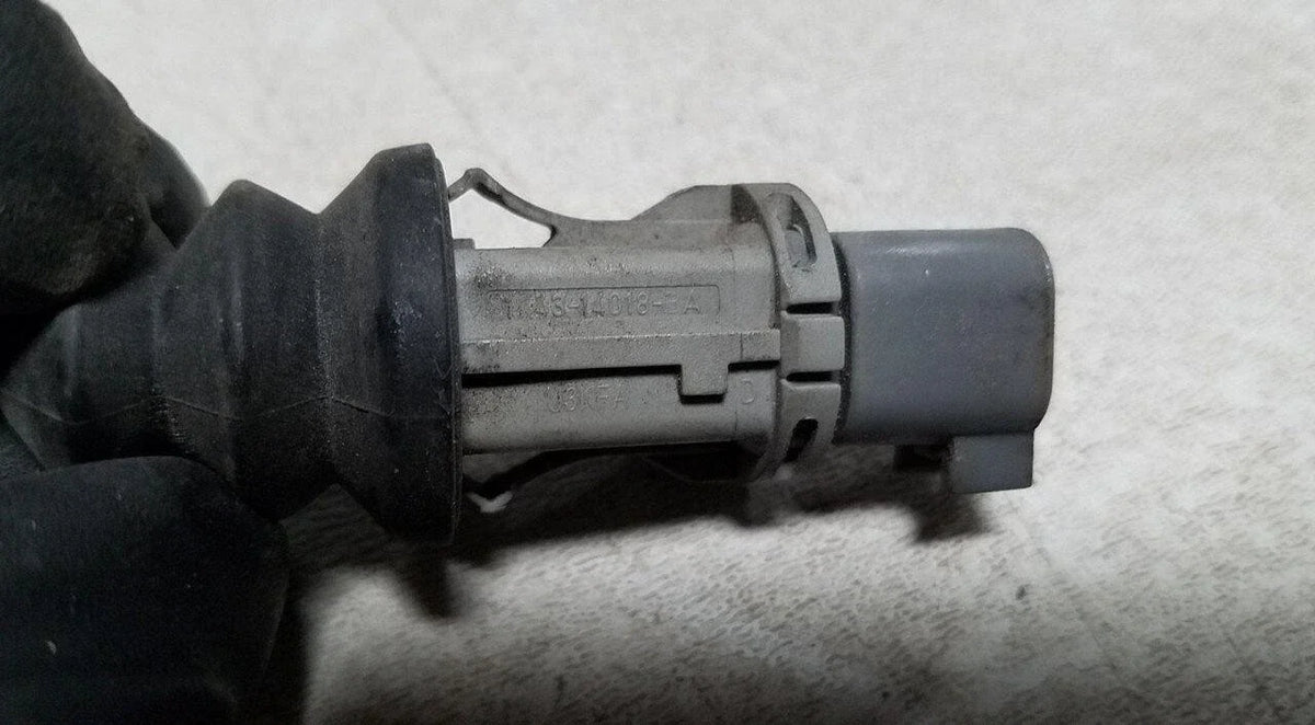 1X43-14 Rear Trunk Boot Light Lamp Switch for Jaguar X-Type (2002–2008)