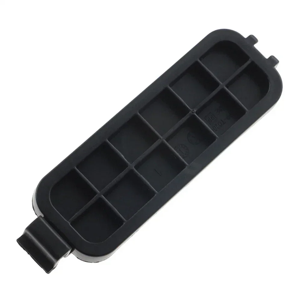 Air Filter Cabin Cover for Nissan Sentra (2013-2019)