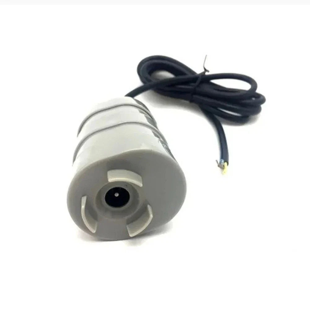 12V DC Submersible Water Pump 600L/H for Camper Van Boat RV (2010–2023)