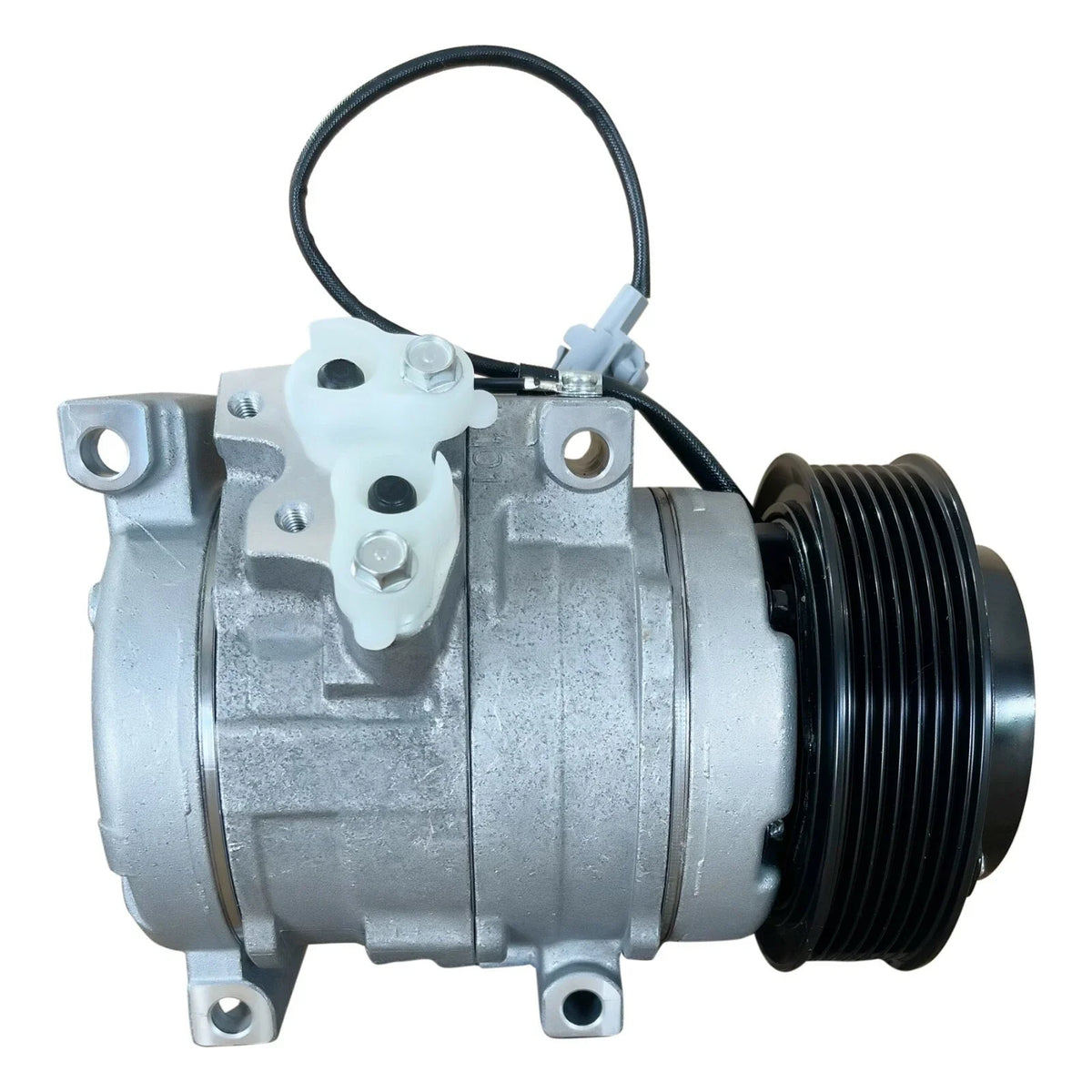 AC Compressor Replacement for Mitsubishi Fuso Canter FE160 FEC72W (2013–2013)