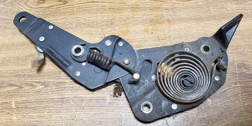 Seat Hinge RH with Mocha Latch for Thunderbird Cougar (1989–1997)