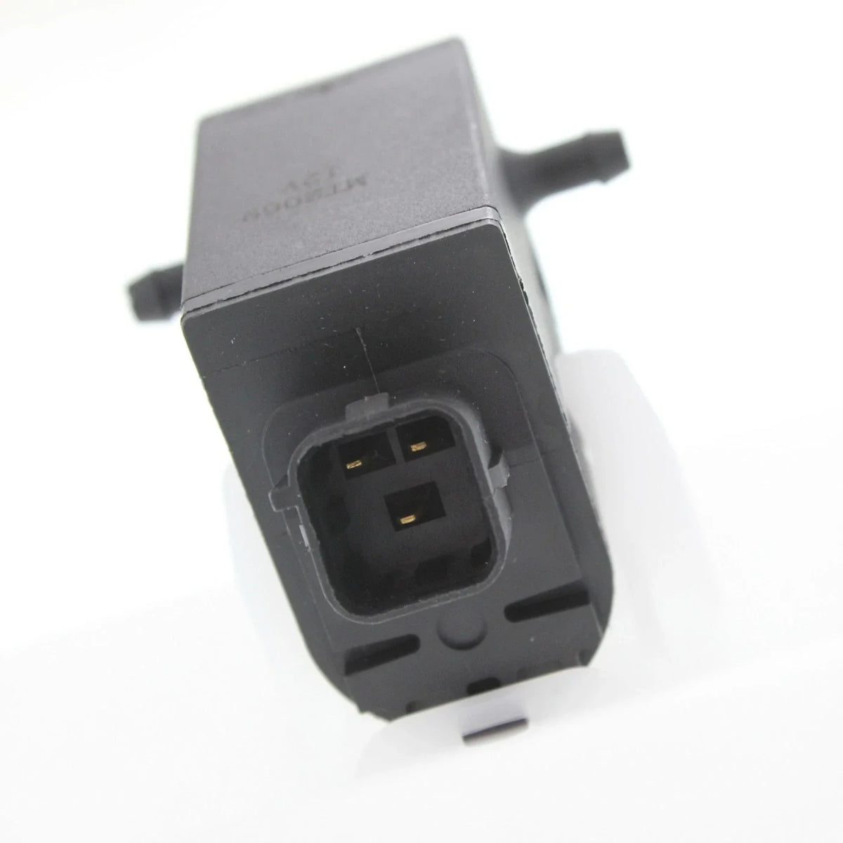 Windshield Washer Reservoir for Kia Rio (2006–2011) with Pump