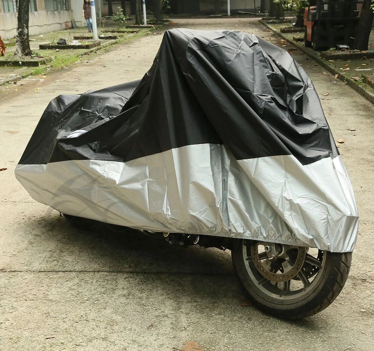 Motorbike & Scooter Cover - Waterproof, Dustproof, Snow Protection