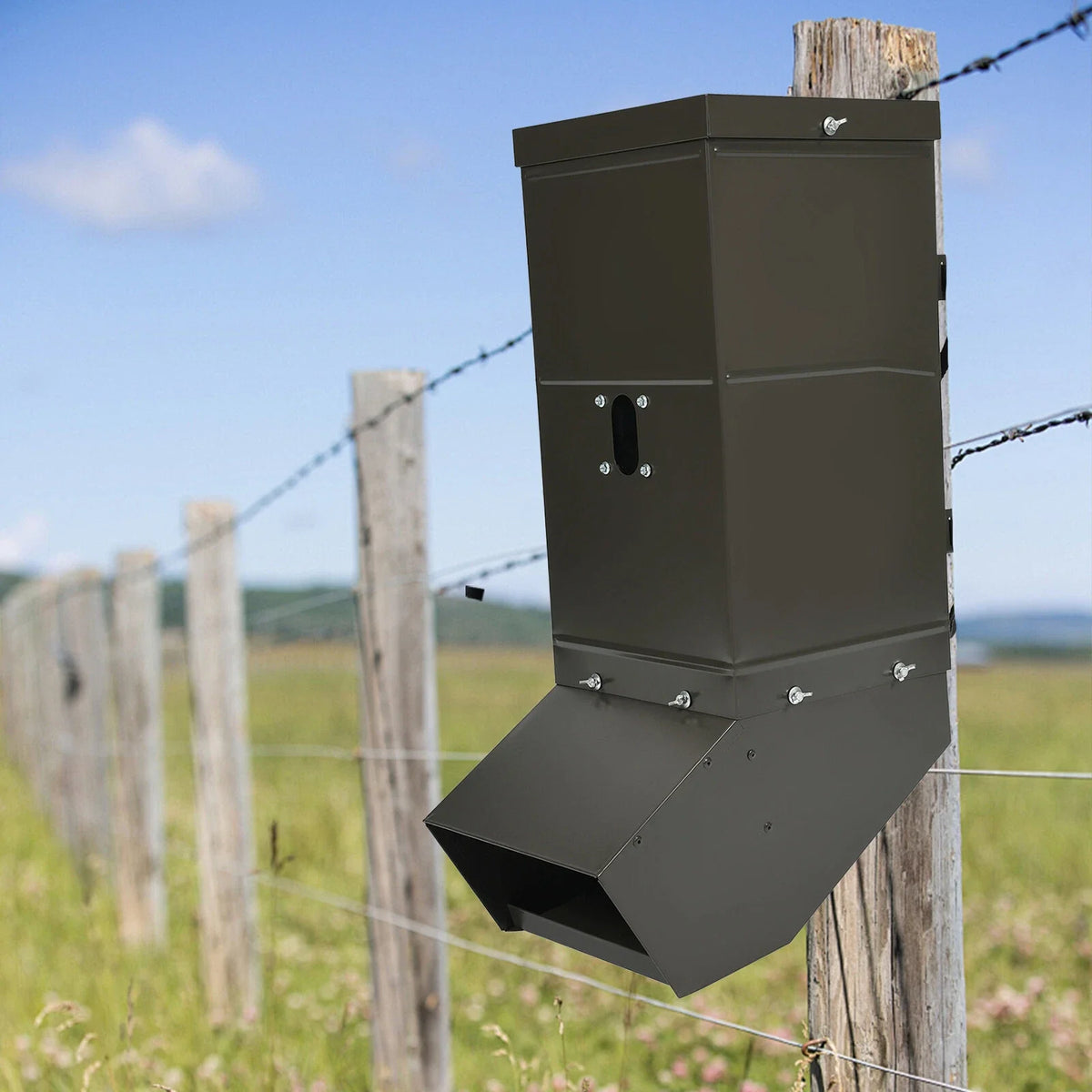 Deer Hunting Portable Steel Gravity Feeder - 85lb Capacity