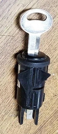 Trunk Release Button for Lincoln Mark VIII (1993–1996) Black with Key