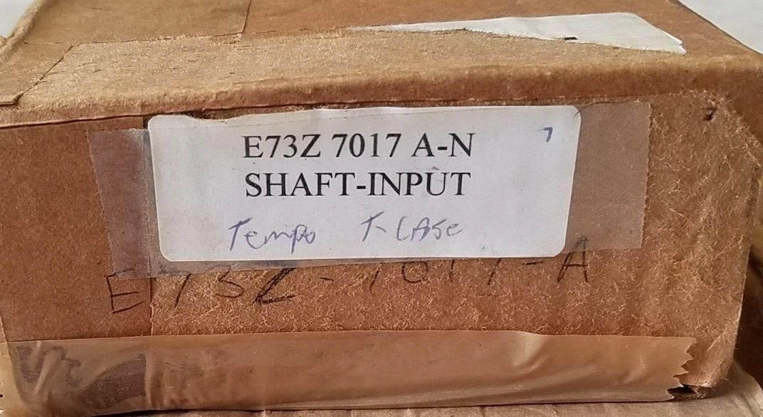 Transmission Transfer Case Input Shaft for Ford Tempo Topaz (E73Z-7017-A)