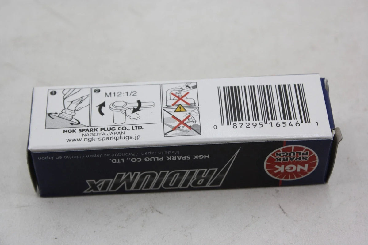 NGK Spark Plug Iridium IX (6546) for Toyota N70 Hilux