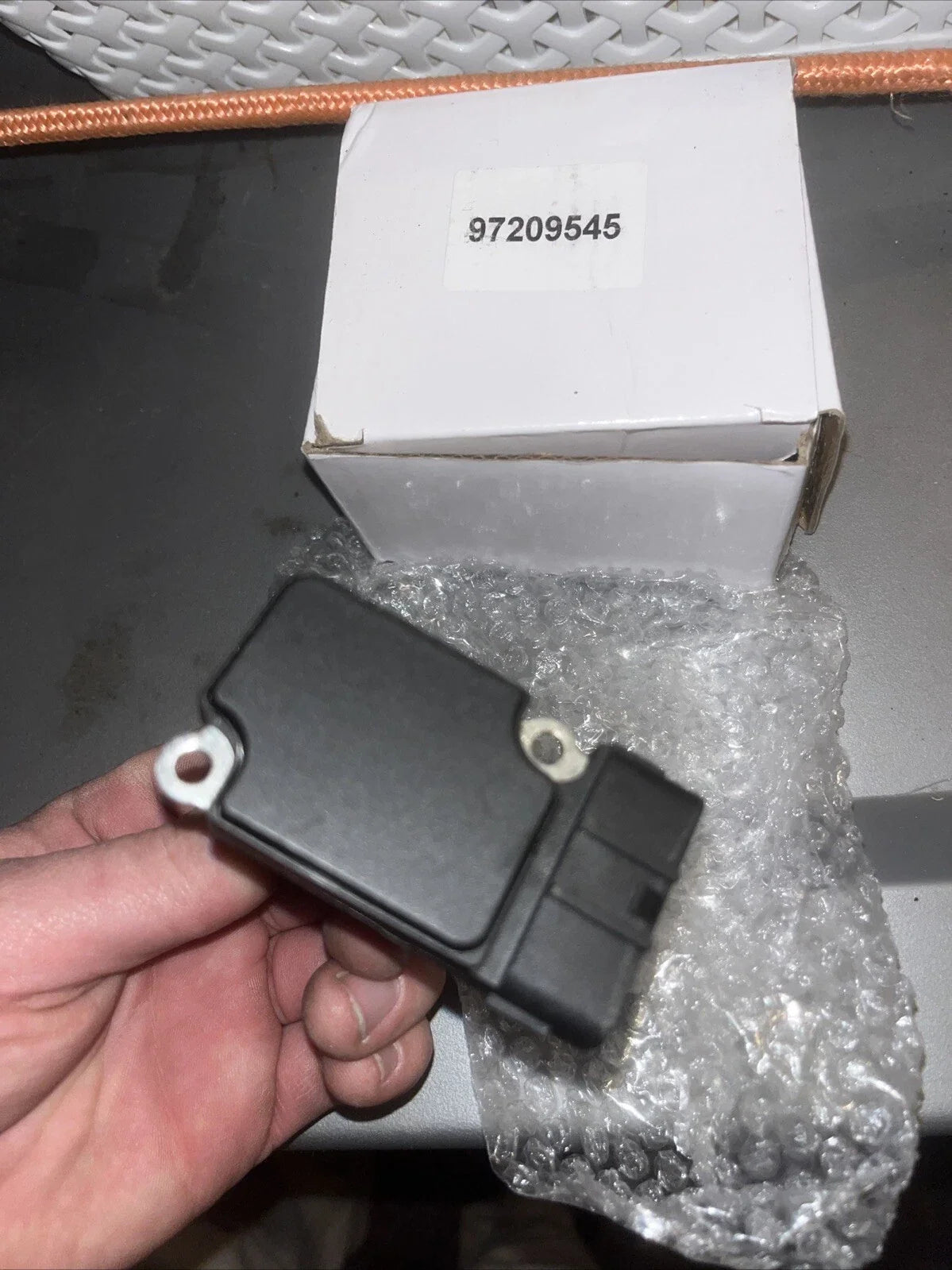 Mass Air Flow Sensor 6.6L for Silverado Sierra Express Savana HD 2001-2007