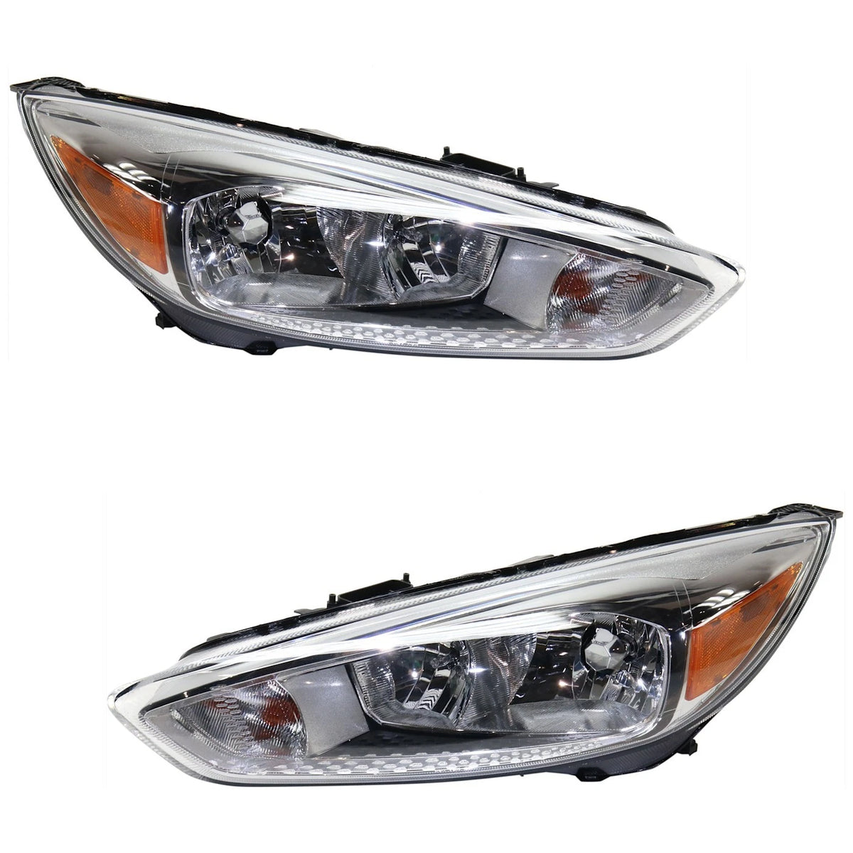 Set of 2 Halogen Headlights for Ford Focus (2015–2018) CAPA Chrome
