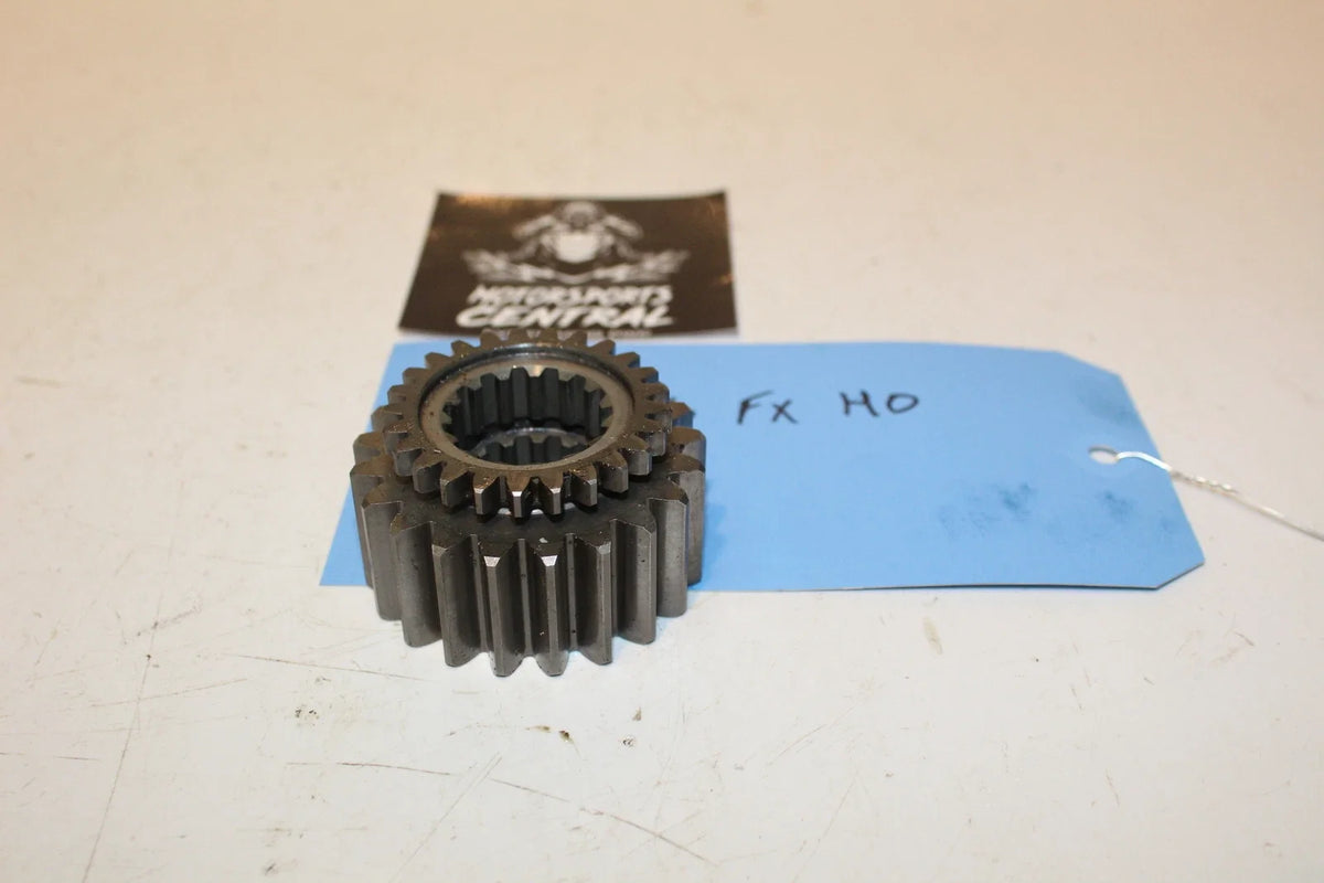 Transfer Drive Gear for Yamaha VX Sport, VX Cruiser, VX110 (OEM 6B6-17586-00-00)