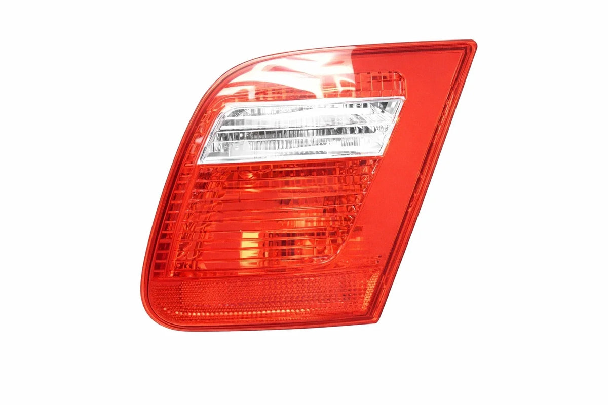 Tail Light Assembly for BMW 325Ci 2004–2006, 330Ci 2004–2006, M3 2004–2006 (63216920706)
