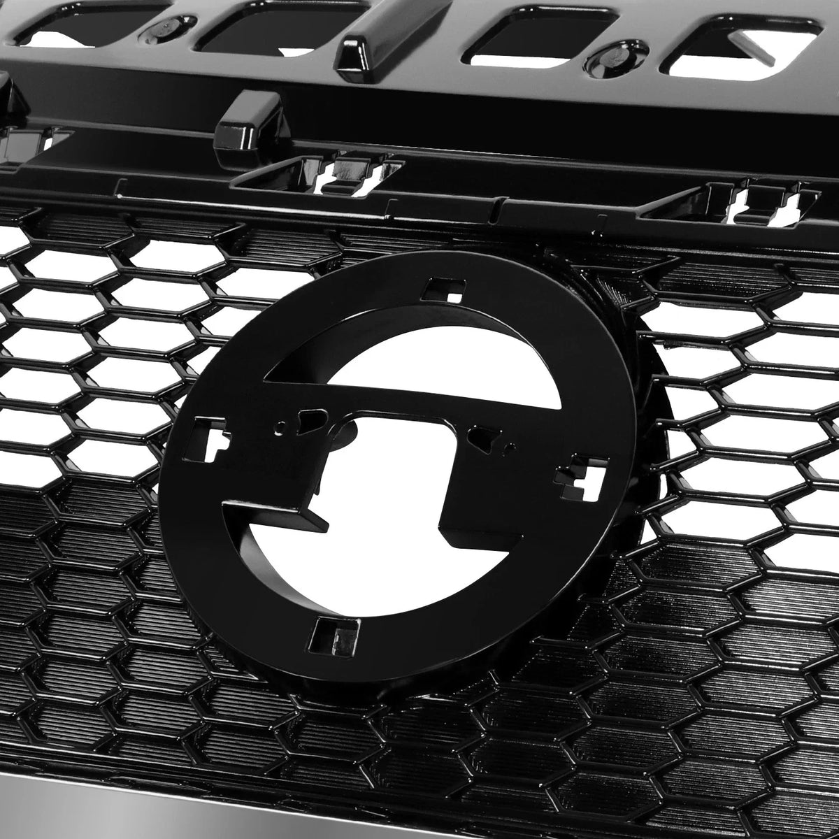 Chrome Front Grille with Badge Slot for Nissan Versa Note (2017–2019)
