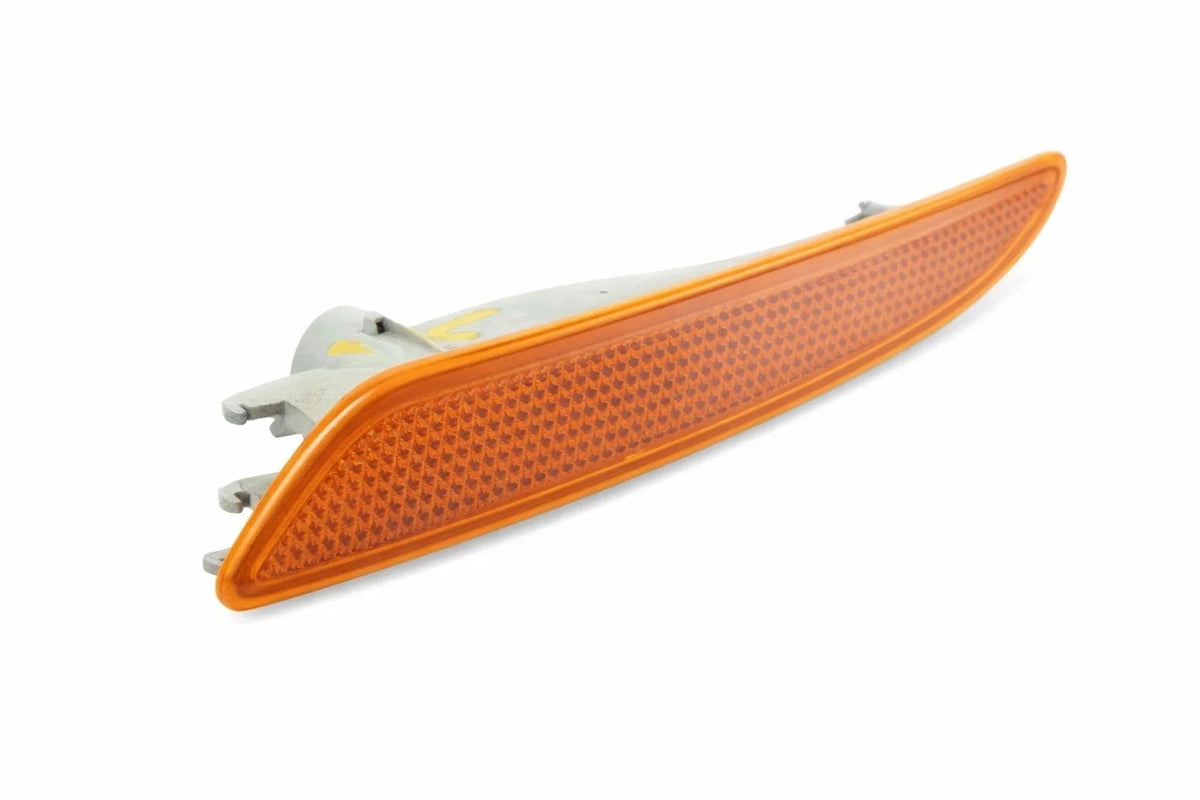 Front Left Side Marker Light for Mercedes-Benz E350 (2007–2009) 2118200921