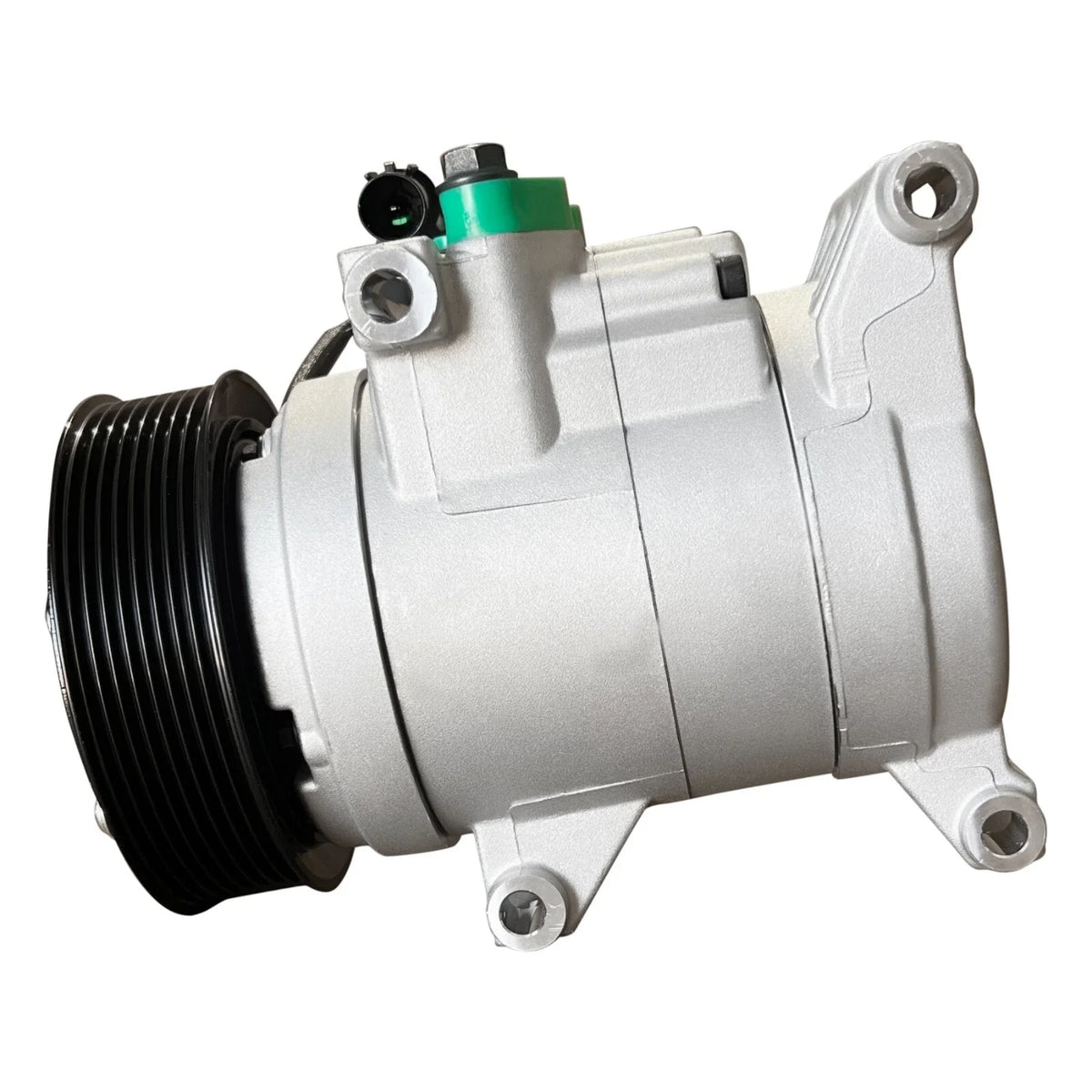 AC Compressor Replacement for Hyundai County 3.9L (2004–2011)