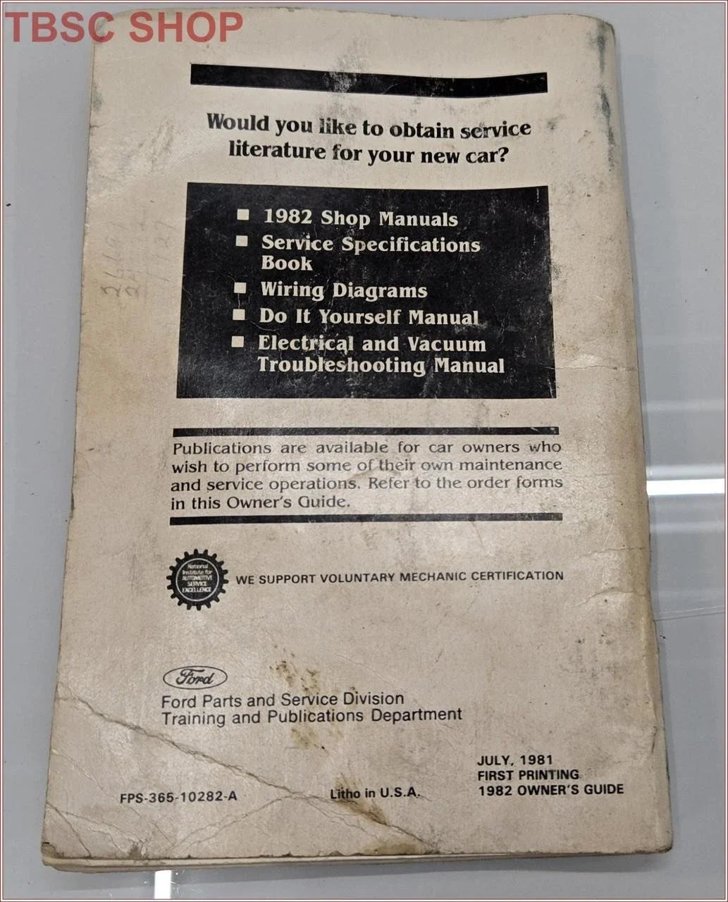 Owner's Guide for Ford Crown Victoria LTD (1982)