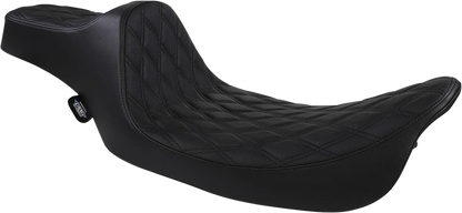 Black Predator III Seat - Extended Reach for Harley Davidson 2000-2023