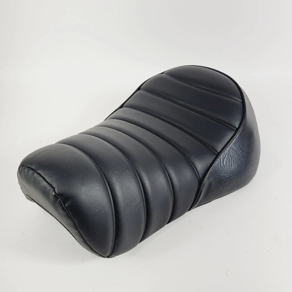 Tuck & Roll Solo Seat OEM 52000195 for Harley Davidson Sportster 2004-2022