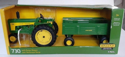 1/16 Scale John Deere 730 Tractor with Barge Wagon (LP70532)