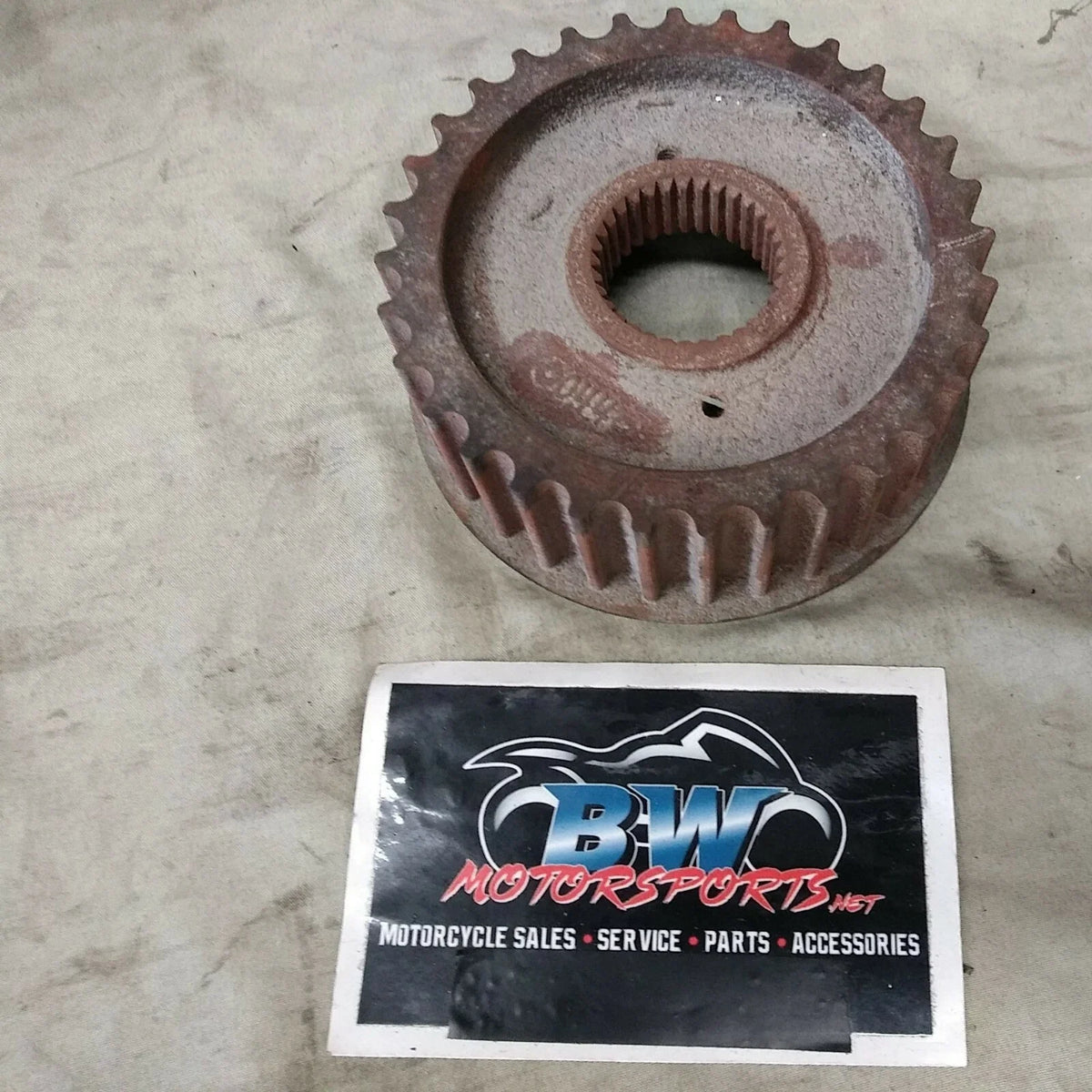 Front Pulley 32 Tooth for Harley Davidson FXR Dyna Softail