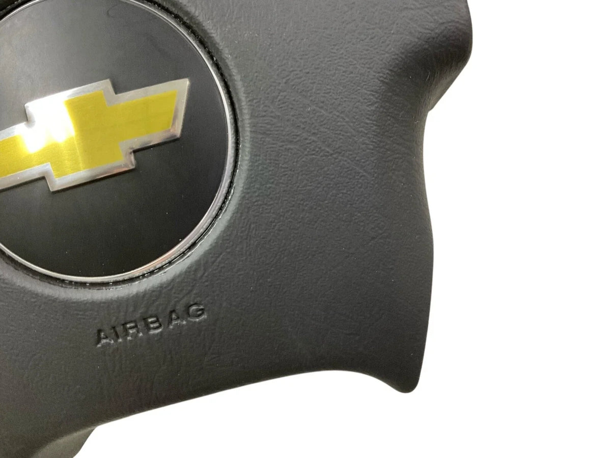 Driver Wheel Airbag - Black for Chevy Trailblazer (2005-2009), SCRATCHES