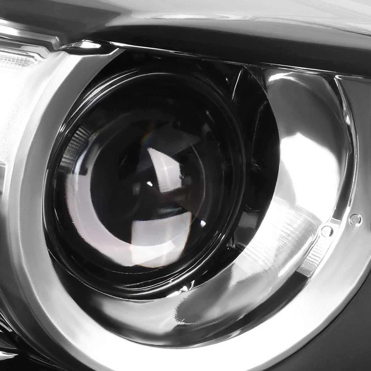 OE Style Projector Headlight Lamp Assembly for Mazda 3 (2017–2018)