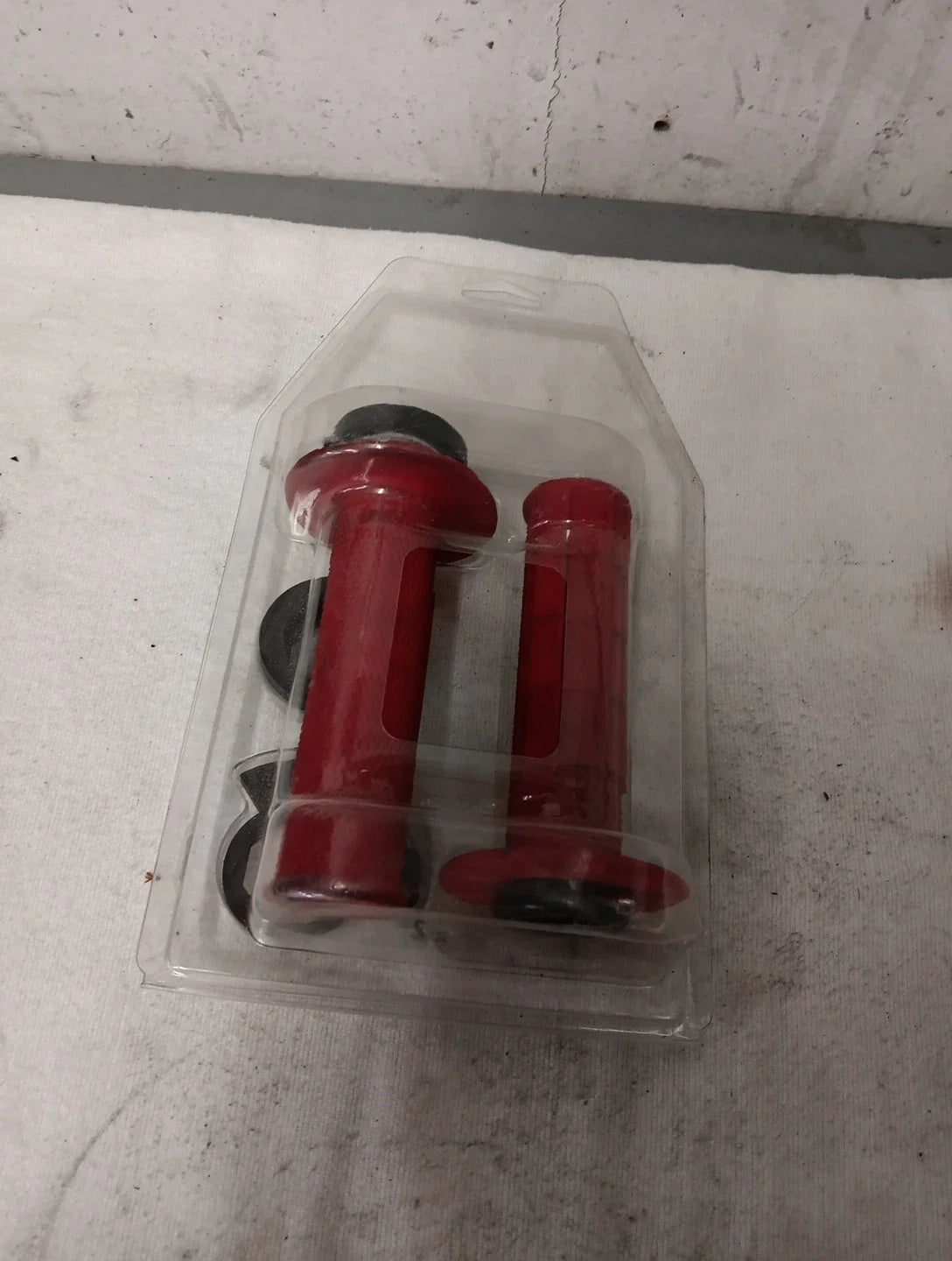 Half-Waffle v2 Lock-On Grips by Micro-X for ODI - Red/Black