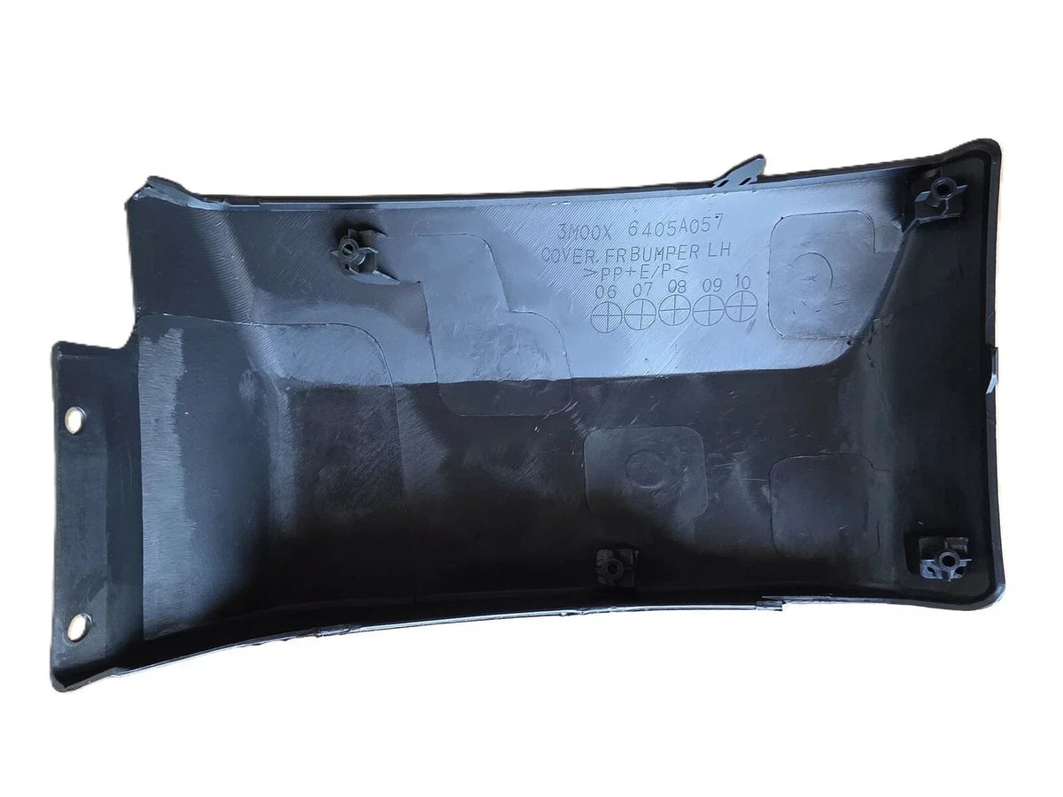 Left Front Bar Mould for Pajero NS/NT Mitsubishi 2006-2011