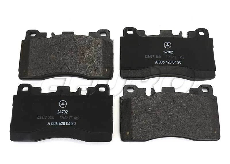 Rear Brake Pads Set (4 Pieces) for Mercedes-Benz 0074207220
