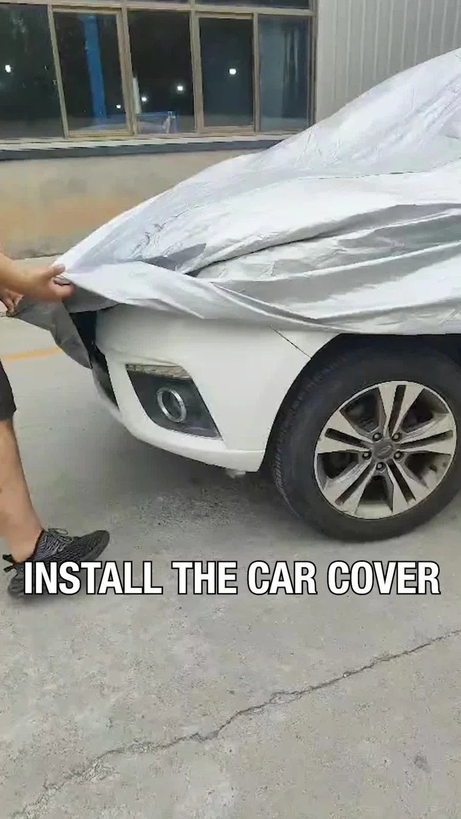 Car Cover for SUV up to 200" (Waterproof, Scratch Resistant, Breathable)
