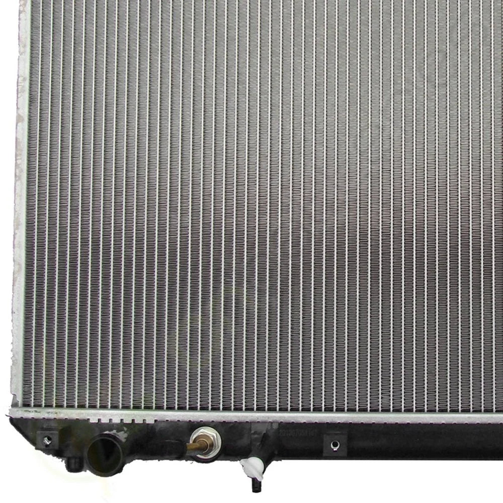 Aluminum Radiator for Toyota Highlander (2001–2007)