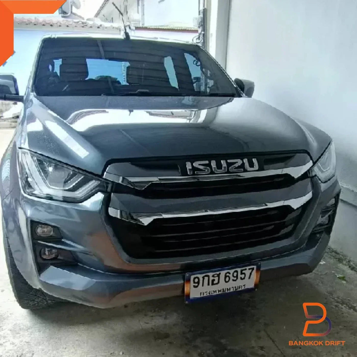 Dark Grey Chrome Front Grille X-Terrian Trim for Isuzu D-Max 2020-2023