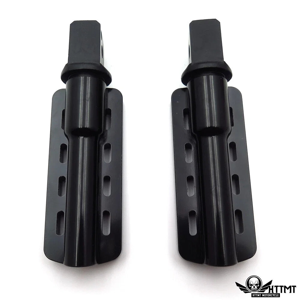 CNC Dominator Foot Pegs for Harley Softail Slim FLSL Breakout FXBR (2018–2023)