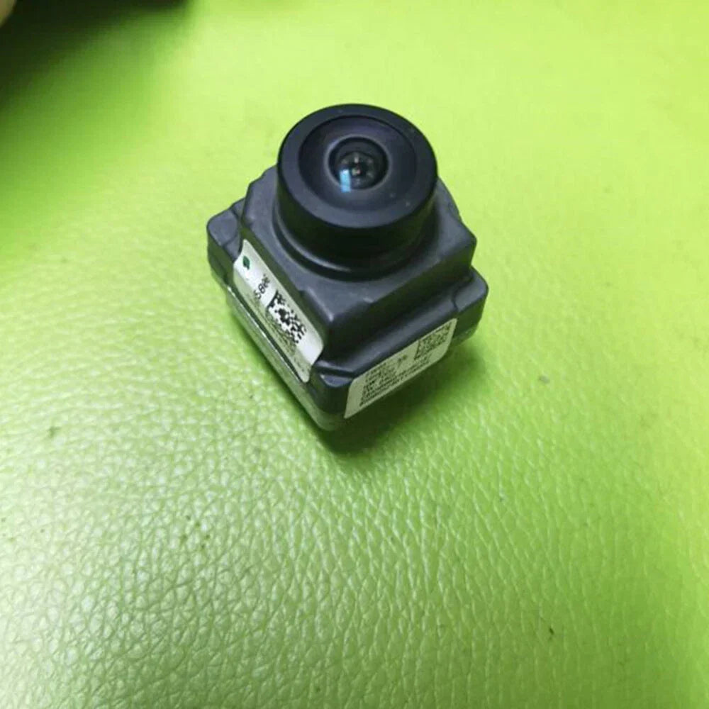 6-Pin Camera for Discovery and Range Rover by Land Rover