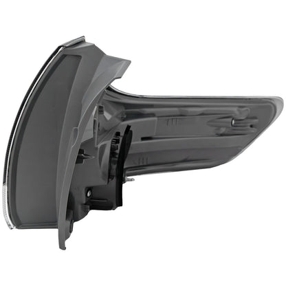 Tail Light Driver Left Outer 8156008040 for Toyota Sienna