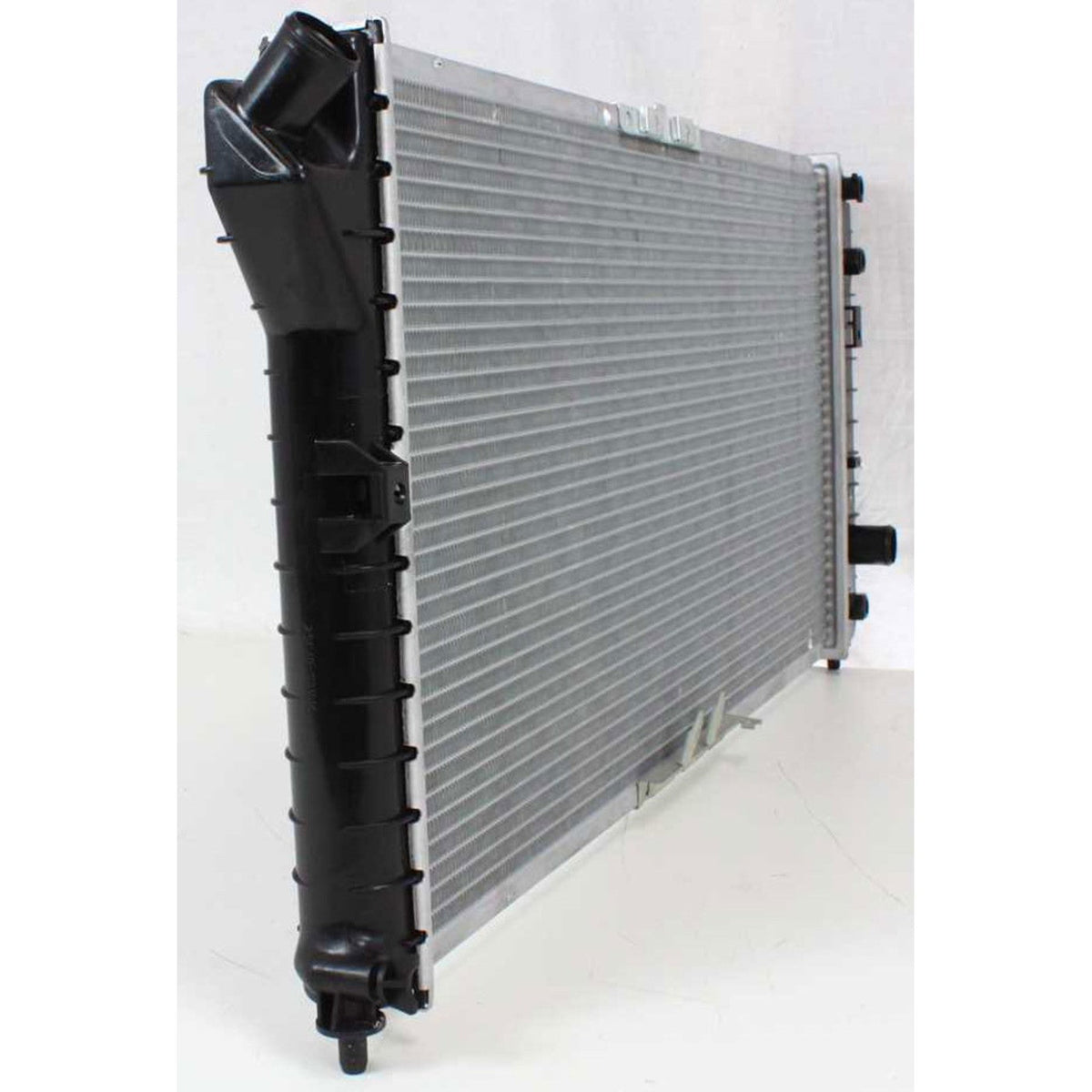 Cooling Radiator for Oldsmobile Intrigue 1999-2002