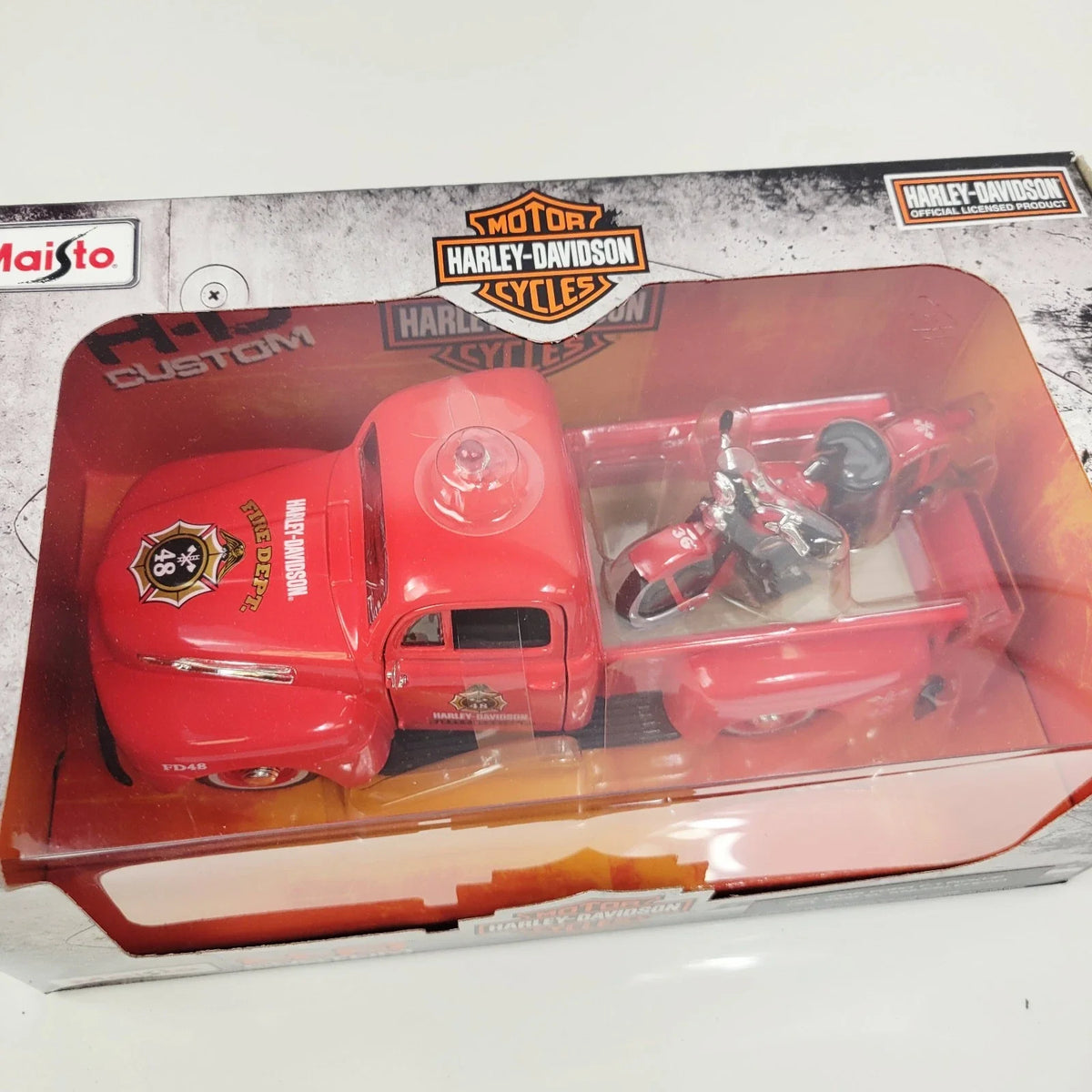 1/24 Scale Diecast for Ford 1936 El Knucklehead & Harley-Davidson 1948