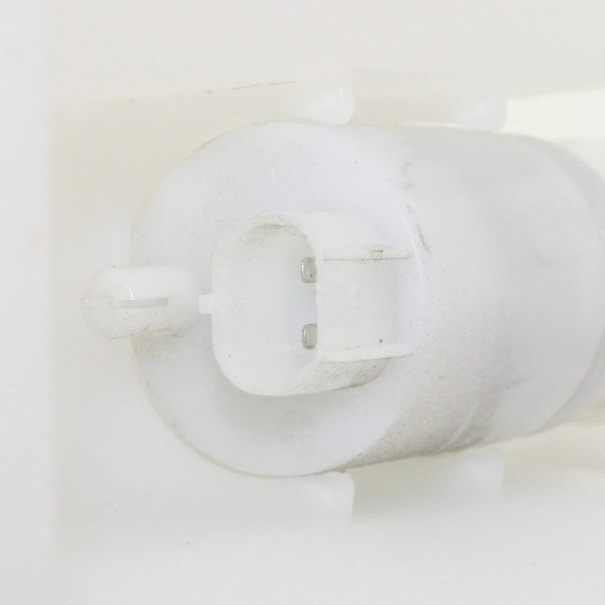 Washer Fluid Reservoir for Nissan Versa 2007 to 2012
