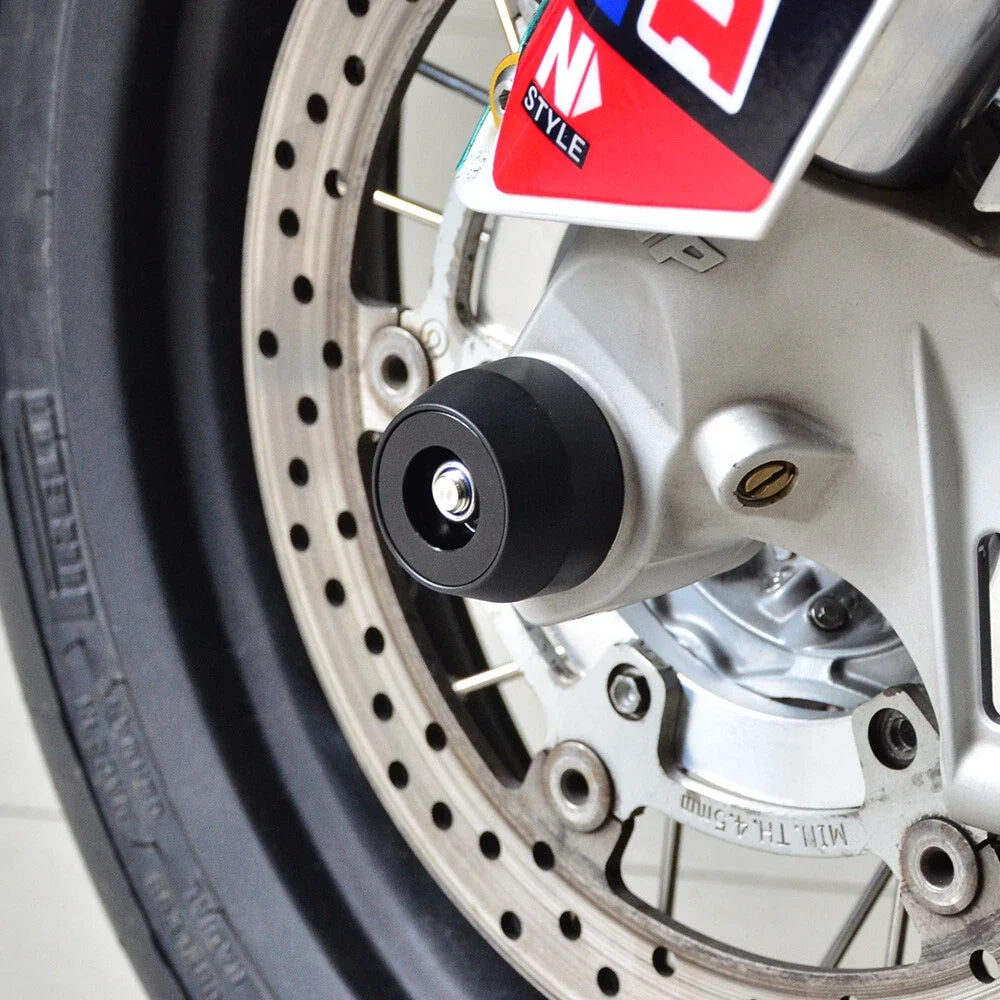 Front Axle Sliders for Honda CB650F CBR650F (2014–2020)