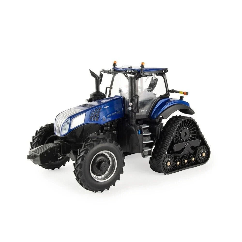 ERTL 1/32 New Holland T8.435 Smartrax with PLM Intelligence (13944)