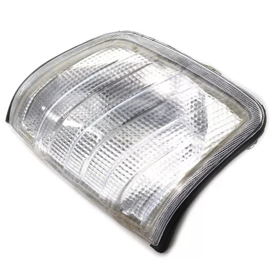 Parking Lamp Side Marker for Mercedes W124 E-Class (1985–1995)