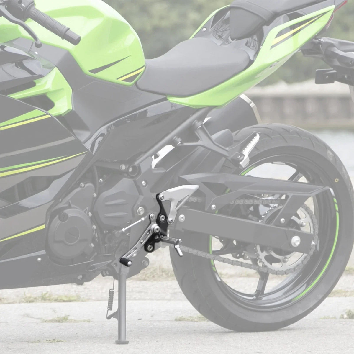 Driver Footrest Pegs Bracket for Kawasaki Ninja 400/Z400 (2018–2024)