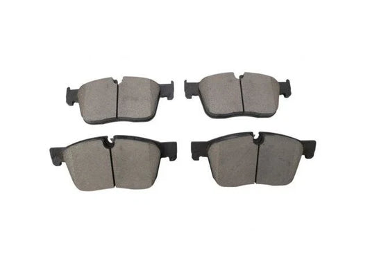 Set of 4 Front Brake Pads for Jaguar XE (2017–2020) YX489GV Ceramic