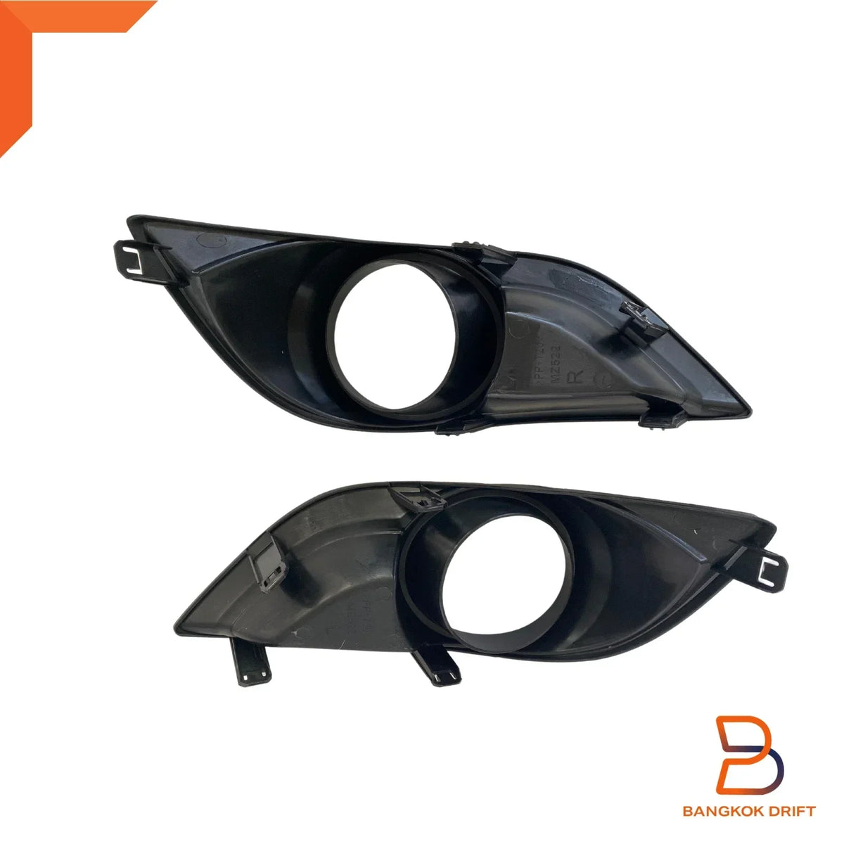 Spot Light Fog Lamp - Chrome Trimmed Black Cover for BT-50 UTE 2012-2018
