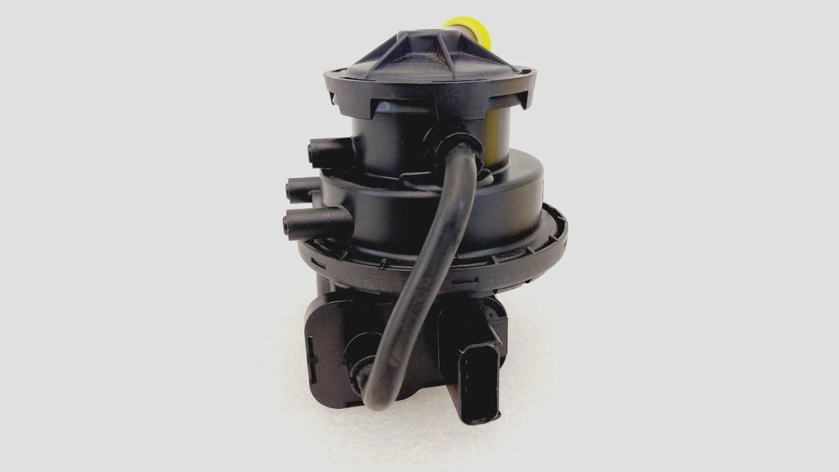 Emission Detection Pump 04891414AC for 2003-2004 Dodge Stratus