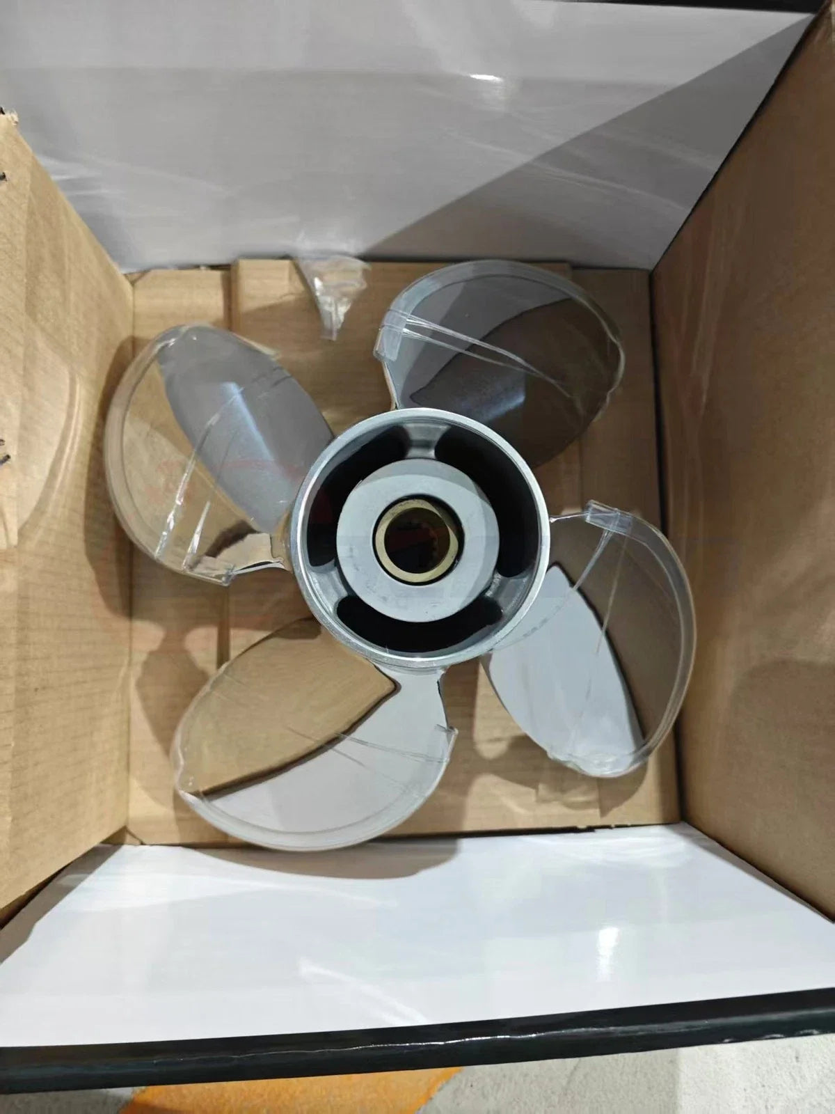 Boat Propeller 4-Blade 13 1/2x13-RH for Suzuki DF 40-140HP