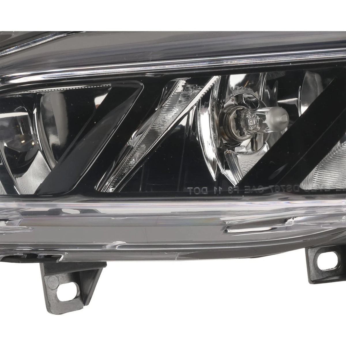 Fog Light for Nissan Maxima (2016–2018) Front Passenger Side Halogen