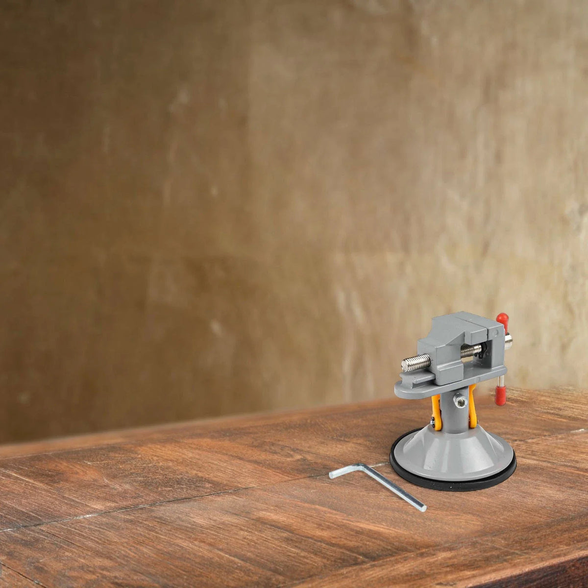 Table Vise with 360 Degree Rotation for Enhanced Functionality