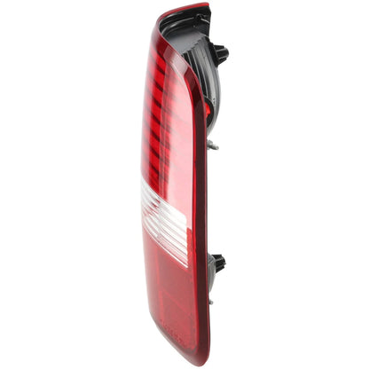 2004-2006 Ford F-150 Passenger Side Halogen Tail Light