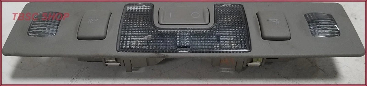 Rear Reading Dome Light Assembly for Audi A6 (1998–2004) 4B0947111